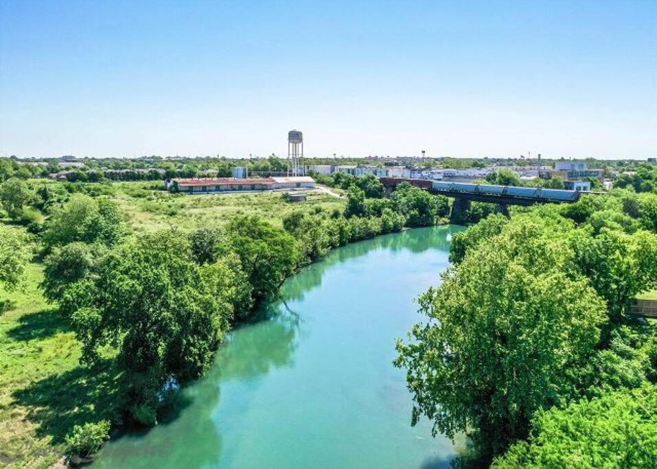 Guadalupe Getaway Apartment Ню Браунфелс Екстериор снимка
