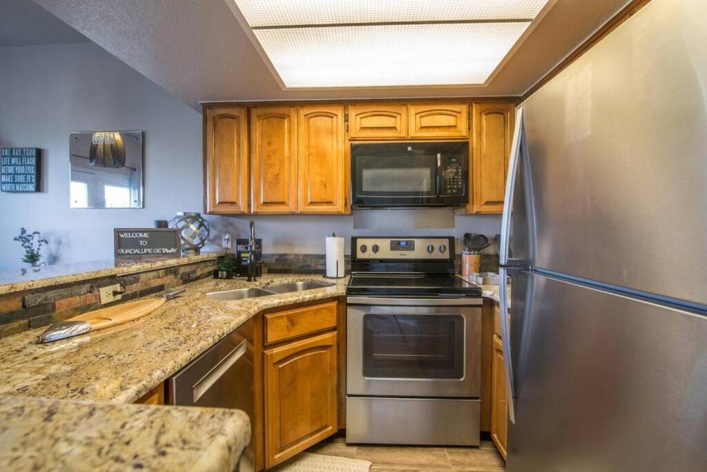 Guadalupe Getaway Apartment Ню Браунфелс Екстериор снимка